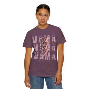 Retro MAMA Unisex T-shirt